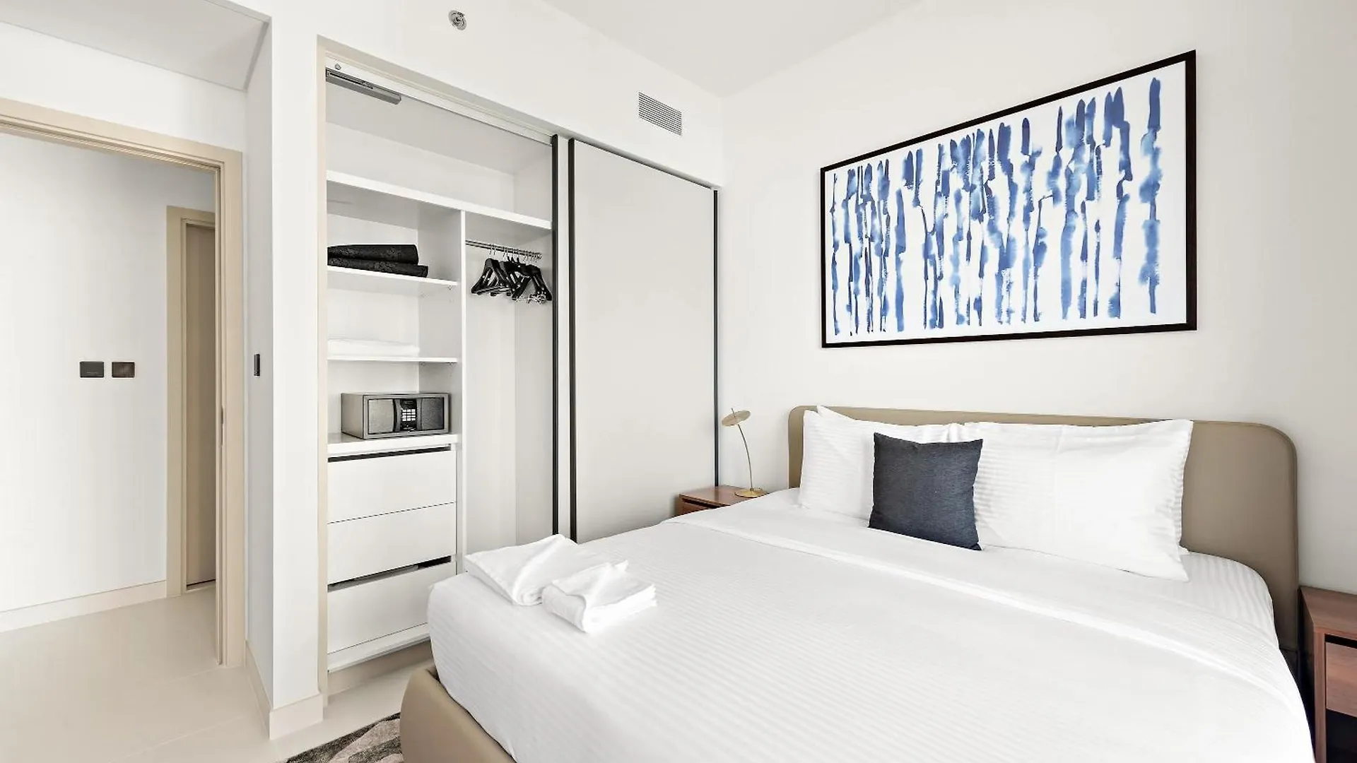 Silkhaus Cozy 1 Bdr In Marina Vista Private Beach Dubai