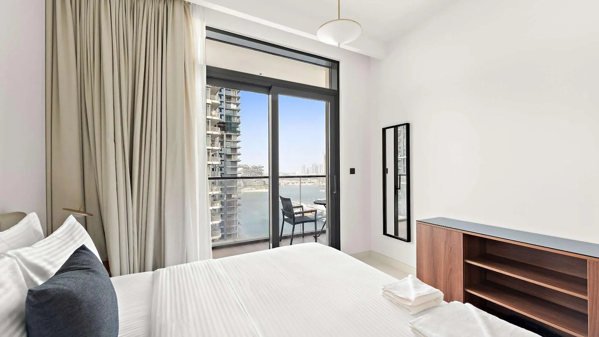 Silkhaus Cozy 1 Bdr In Marina Vista Private Beach Dubai United Arab Emirates